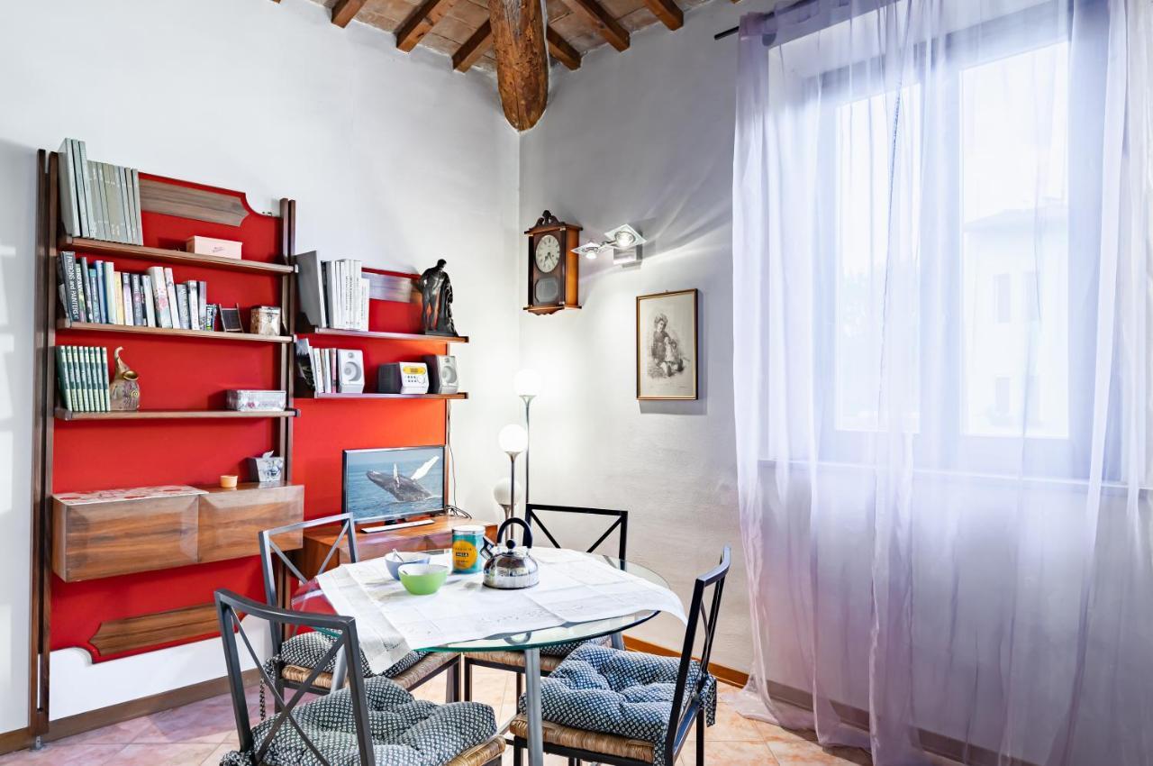 Arno River Quiet Apartment Florencia Exterior foto